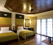 wooden-ceiling-design-for-hotel-room